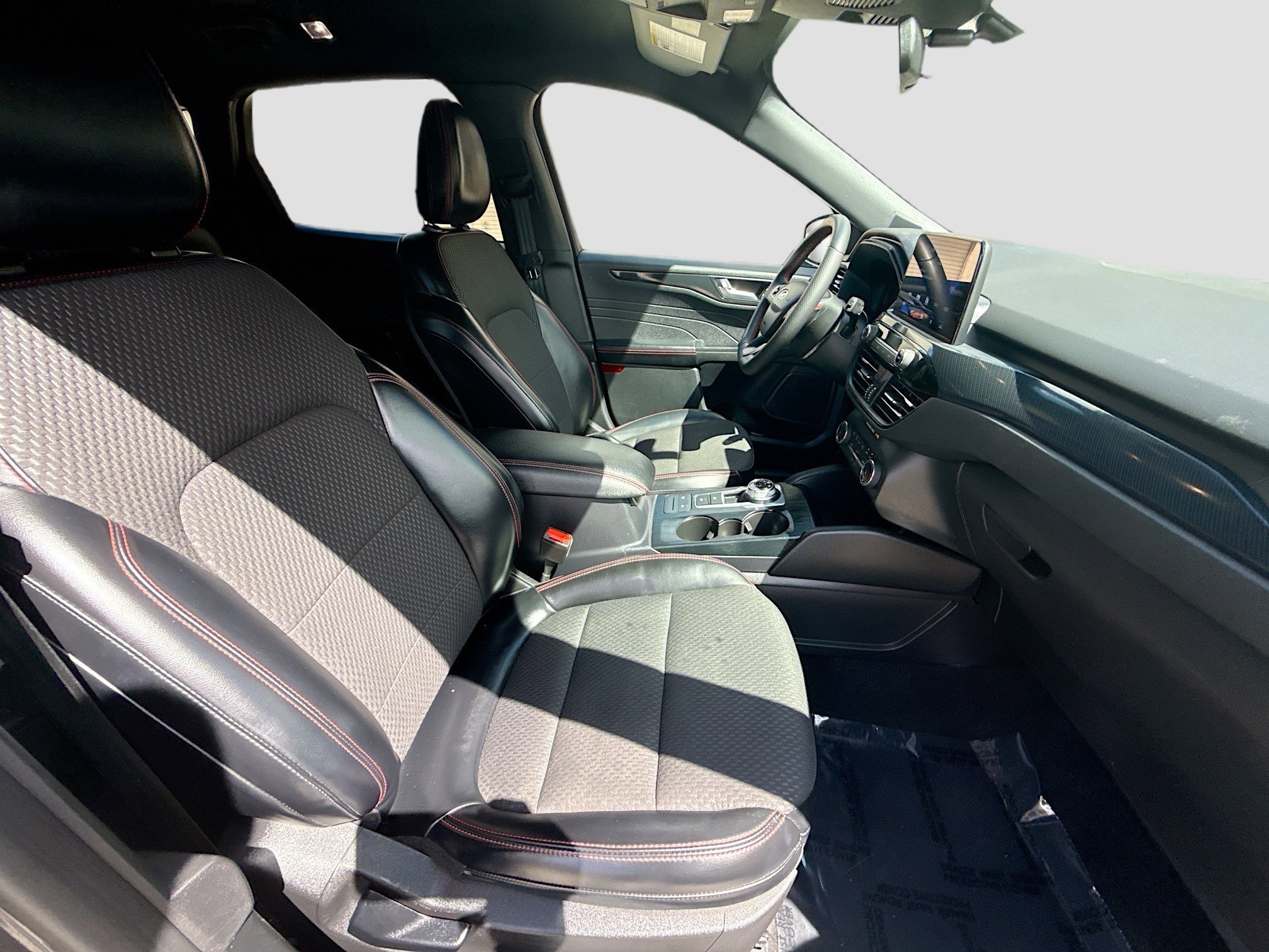 2023 Ford Escape ST-Line - Photo 30