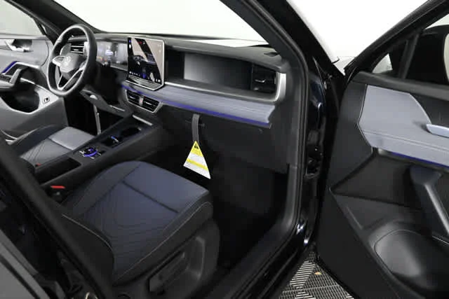 New 2026 Deep Black Pearl Volkswagen SE R-Line Black image 13