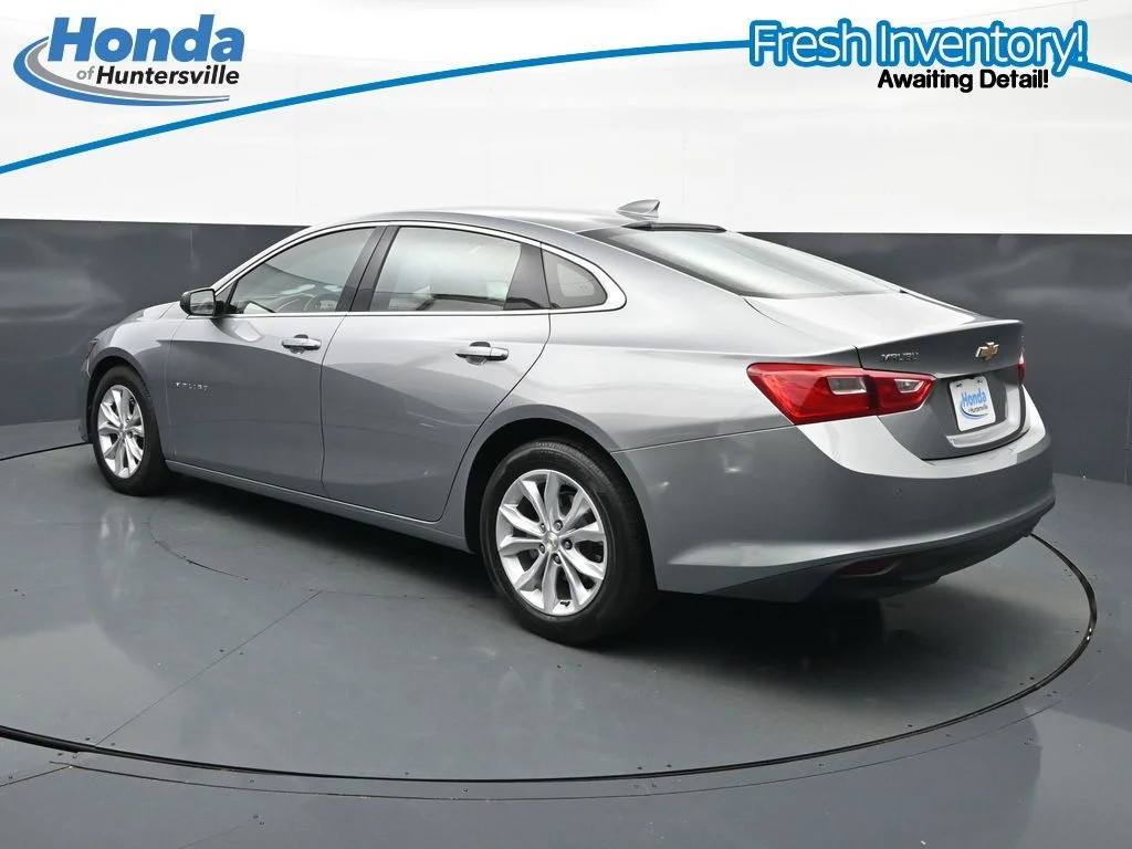 Used 2025 Sterling Gray Metallic Chevrolet LT image 7