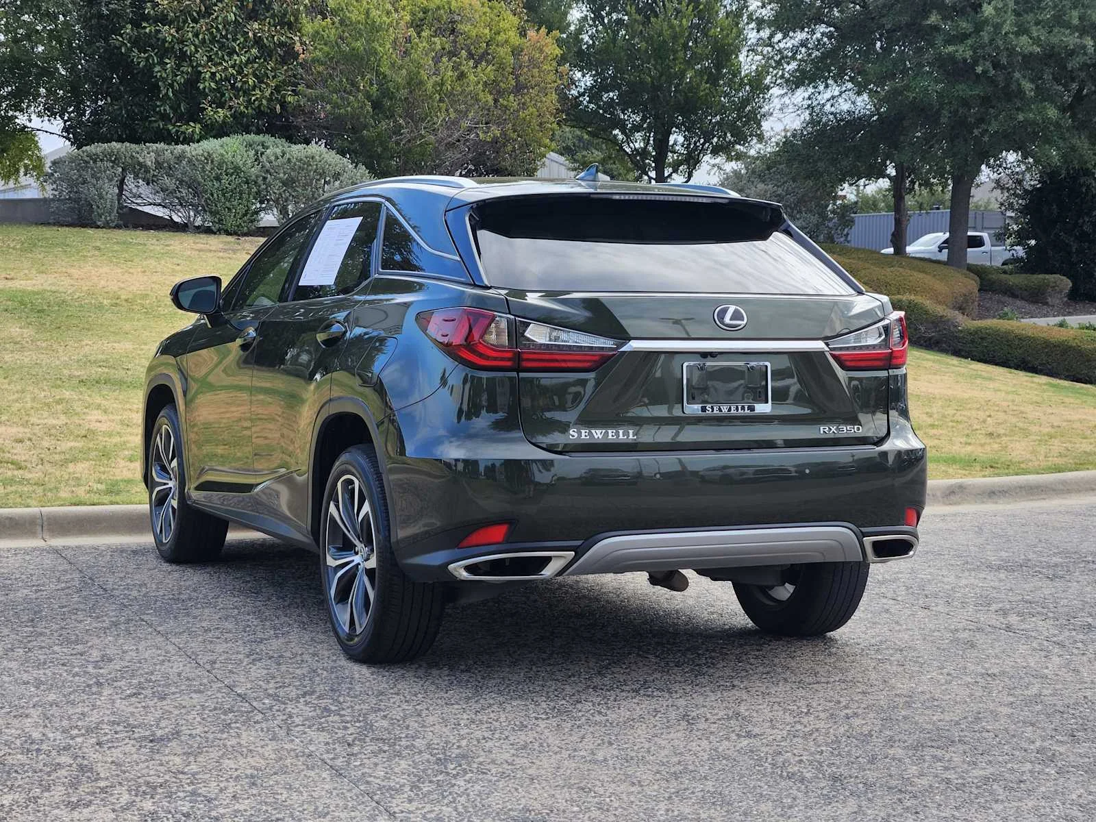Certified Used 2022 NORI GREEN PEARL Lexus  image 3