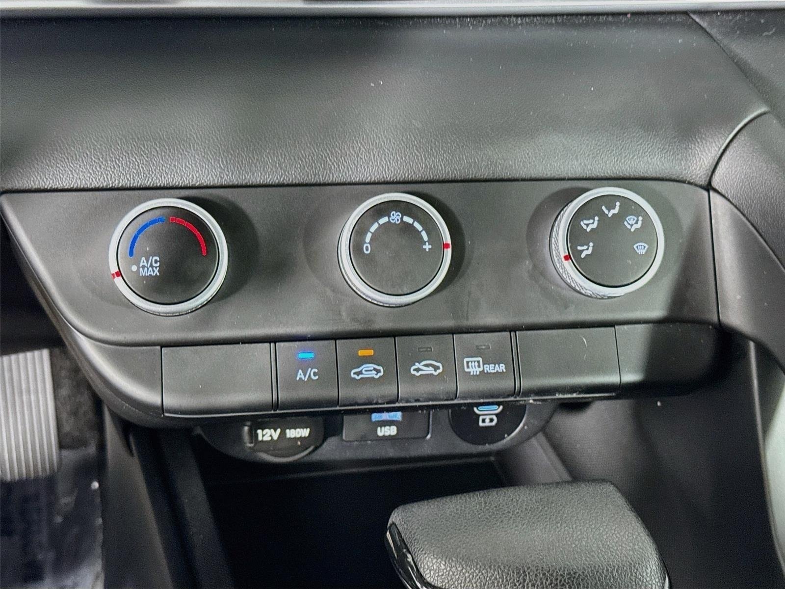 Used 2025 Amazon Gray Hyundai SE image 16