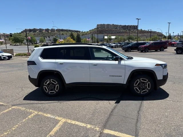 New 2026 Bright White Clear-Coat Exterior Paint Jeep Laredo image 5