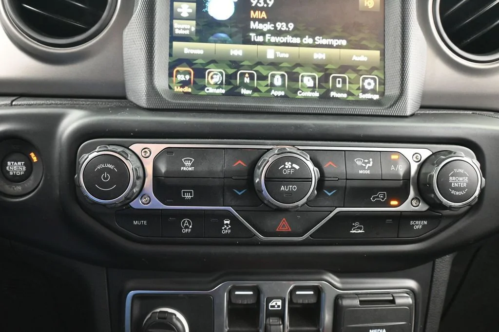 Used 2022 Black Clearcoat Jeep Unlimited Sport image 22