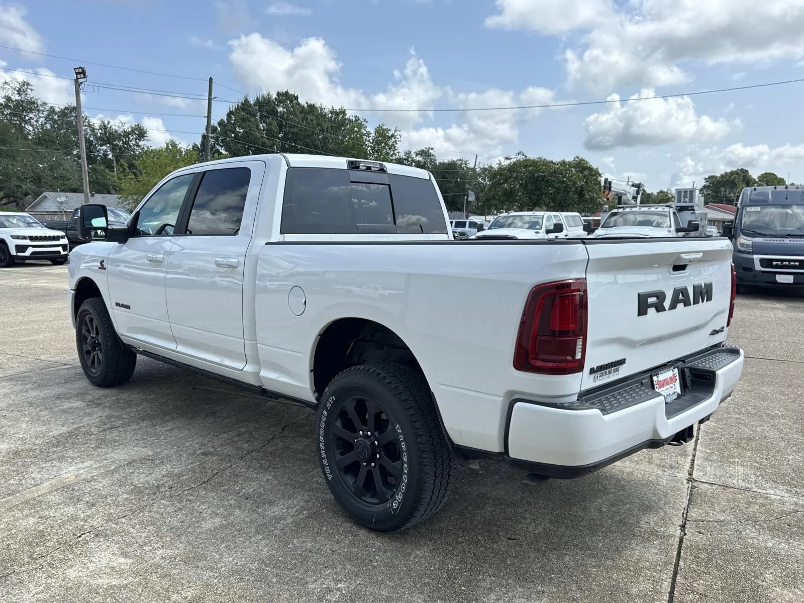 New 2026 Bright White Clear-Coat Exterior Paint RAM Laramie image 4