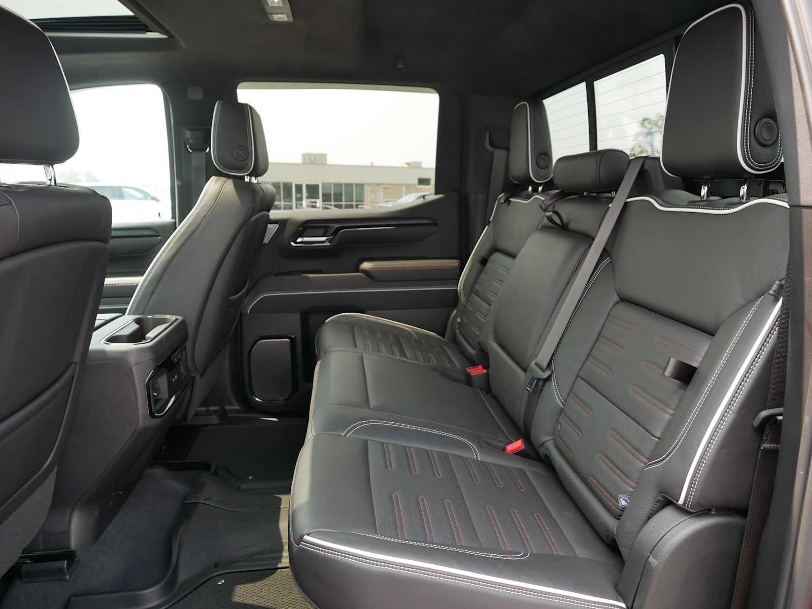 2024 GMC Sierra 1500 AT4X - Photo 15