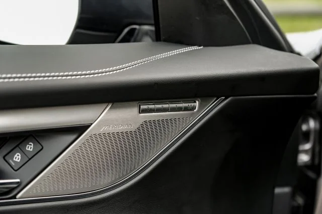 2026 Jaguar F-Pace R-Dynamic S - Photo 53