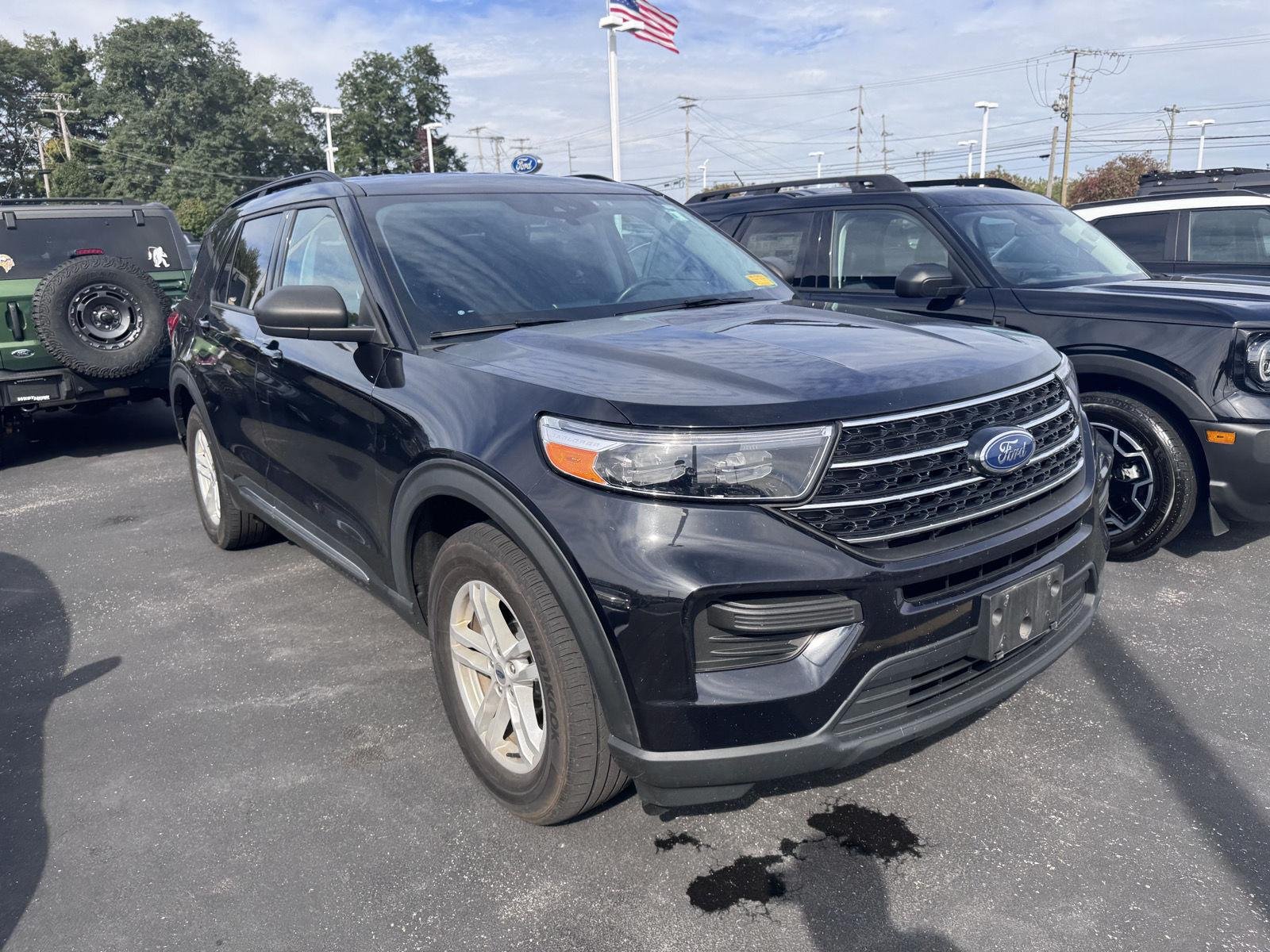 Used 2021 Agate Black Ford XLT image 3