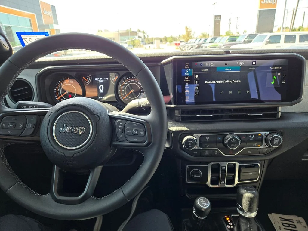 Used 2025 Black Jeep Sport S image 10