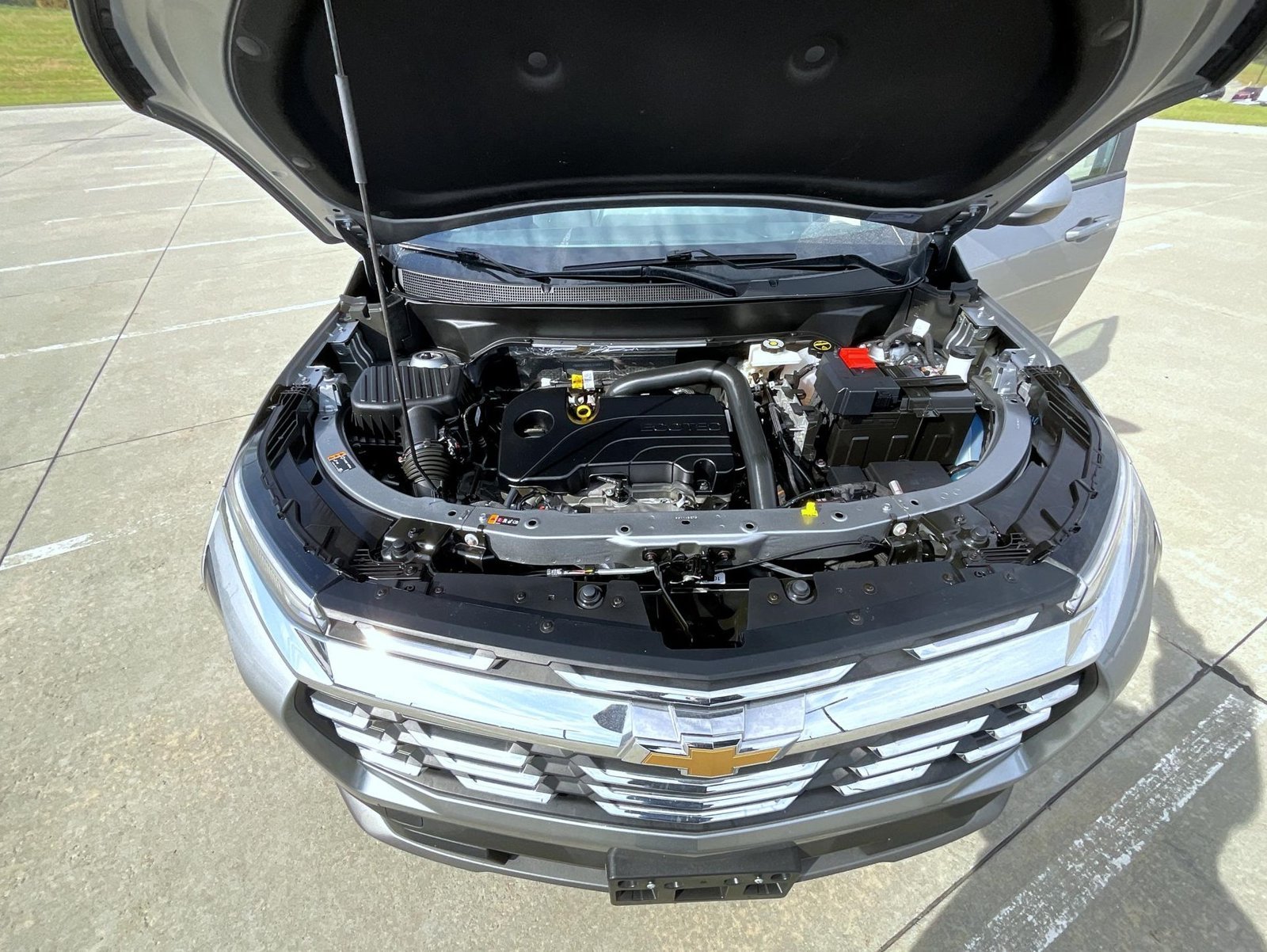 Used 2026 Gray Chevrolet LT image 29