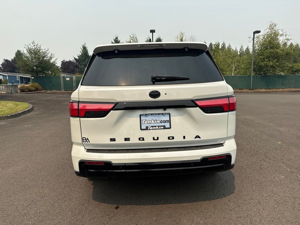 Used 2024 Wind Chill Pearl Toyota Platinum image 5
