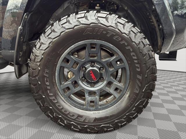 Certified Used 2022 MIDNIGHT BLACK METAL Toyota  image 4