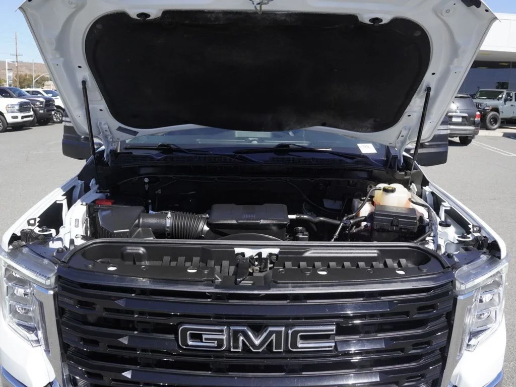 Certified Used 2022 White GMC Pro image 25