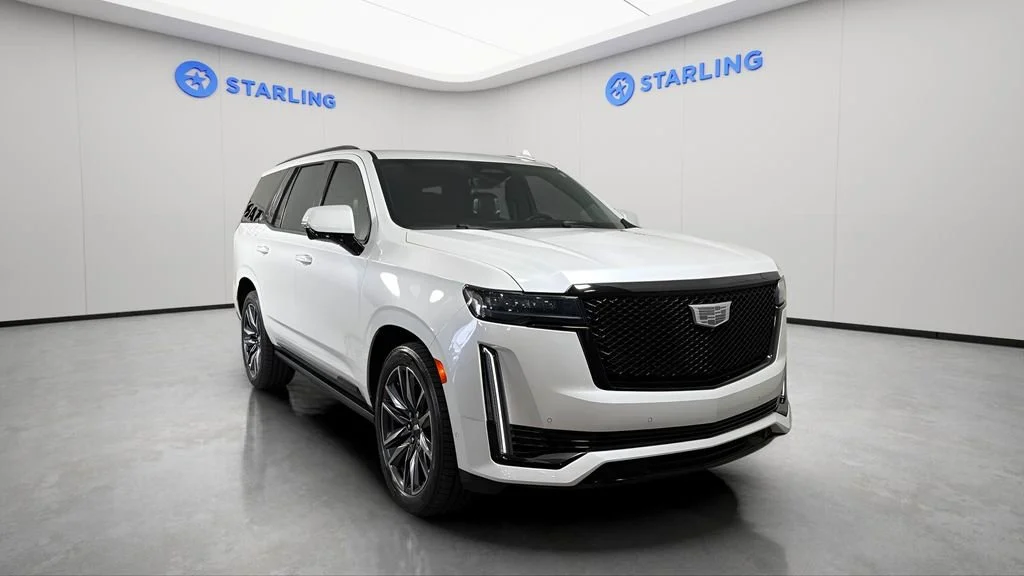 Used 2021 CRYSTAL WHITE TRICOAT Cadillac Sport Platinum image 14