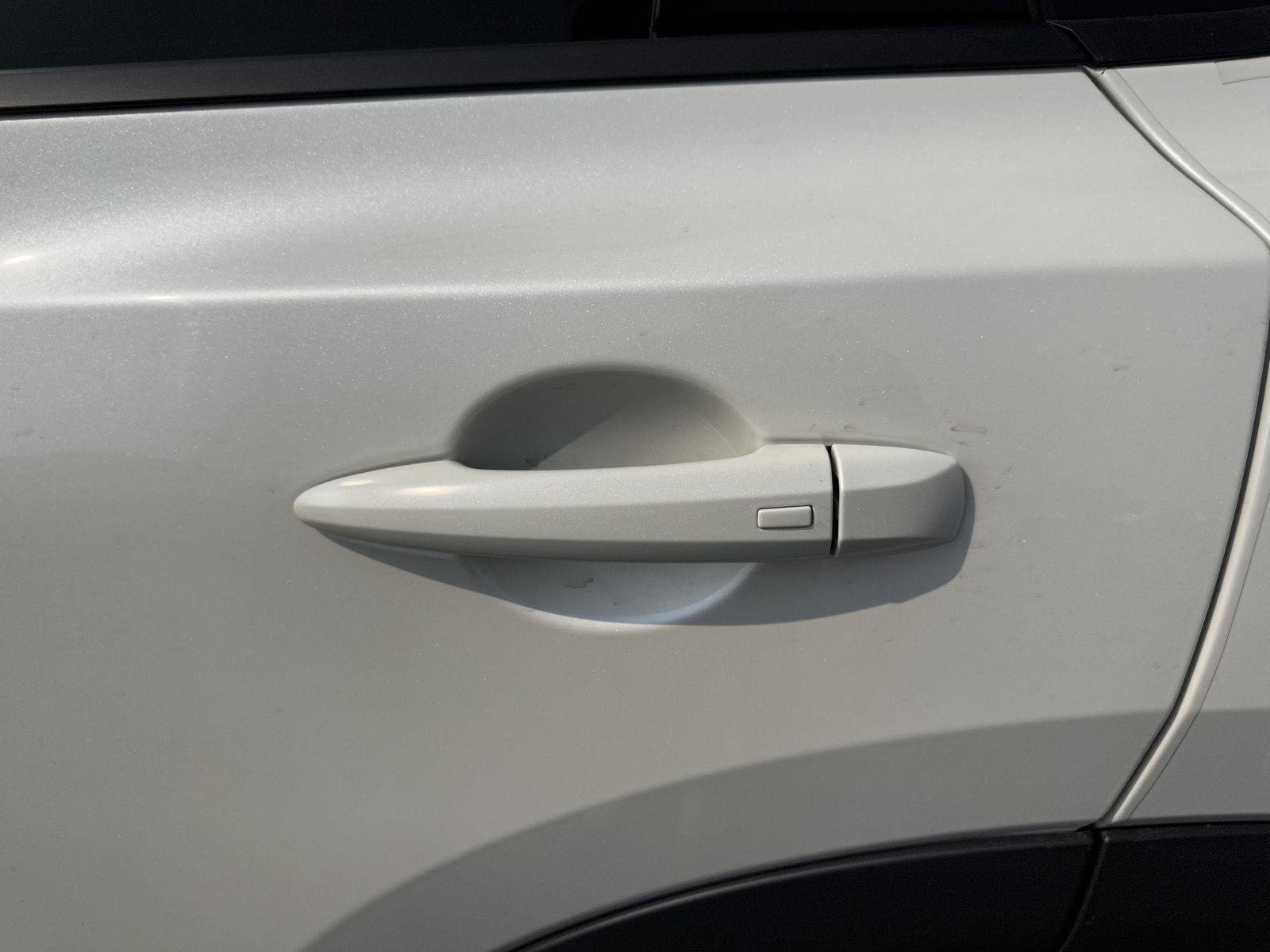 Used 2021 Pearl White Tricoat Nissan SV image 21