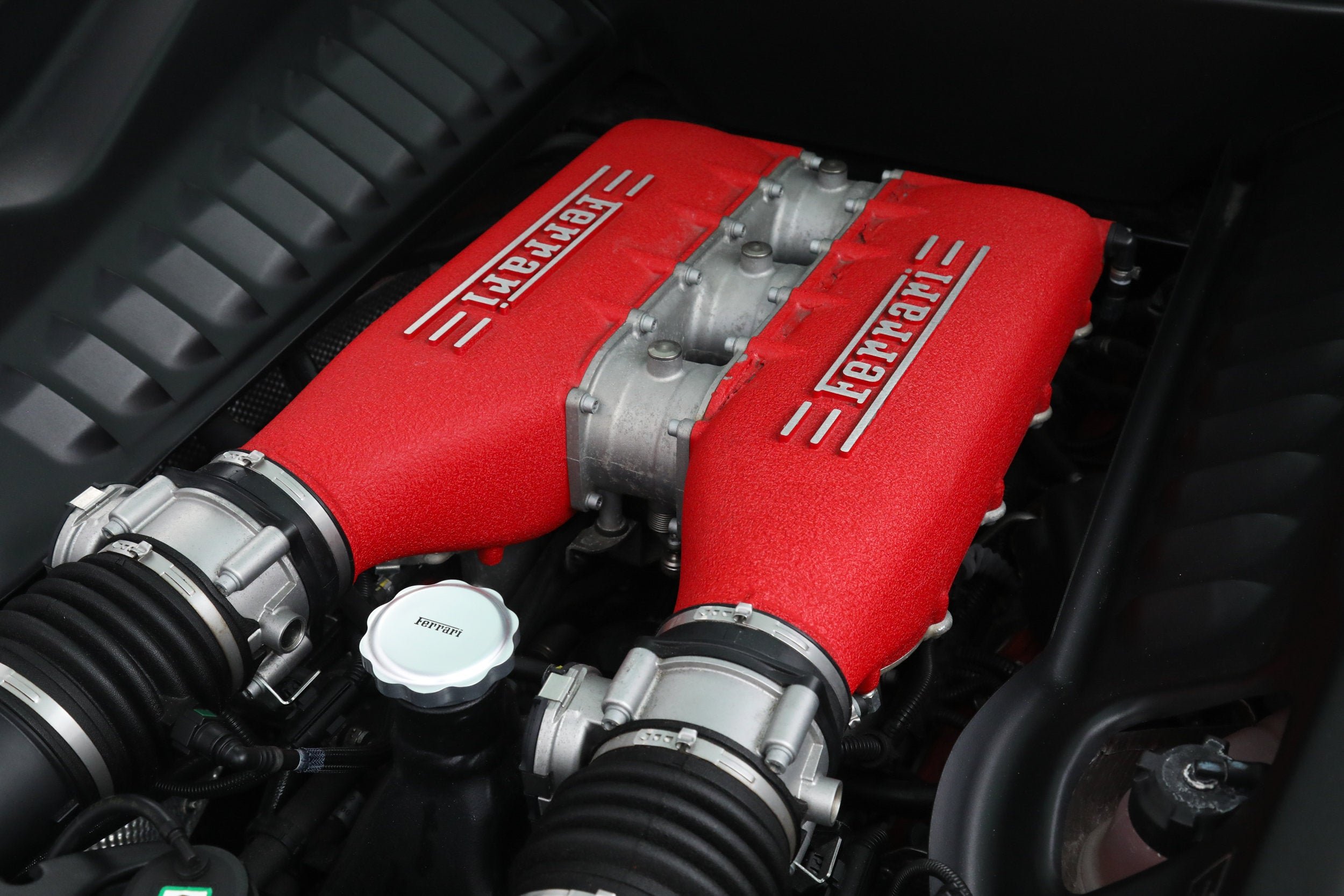 Used 2015 Rosso Corsa Ferrari  image 31