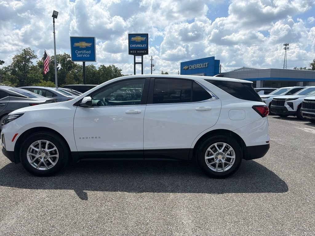 Used 2023 Summit White Chevrolet LT image 4