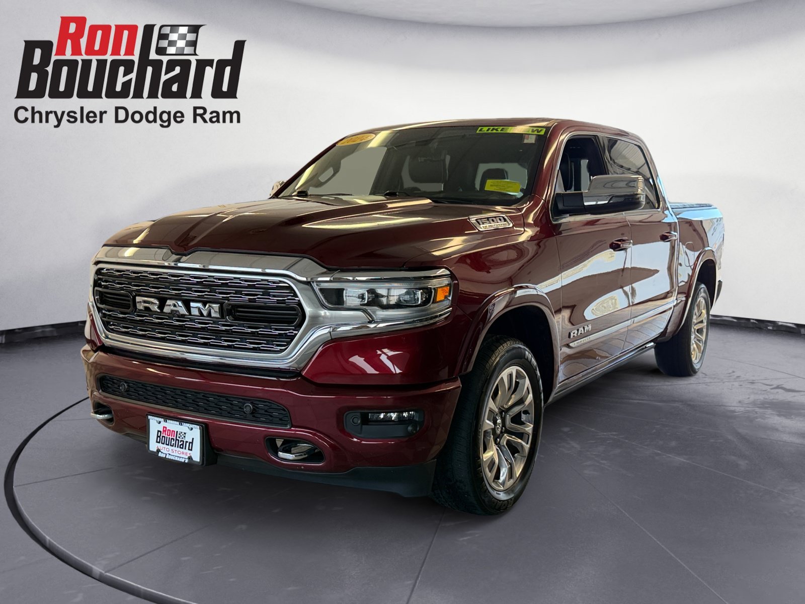 Used 2024 Delmonico Red Pearlcoat Ram Limited image 5