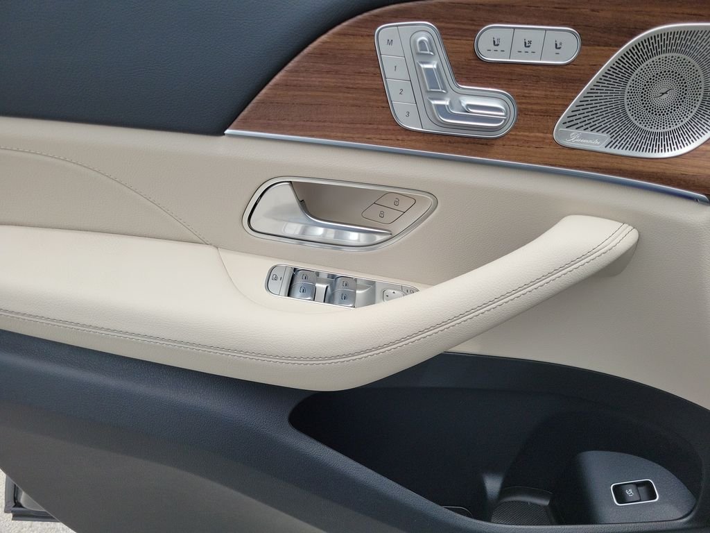 New 2026 Selenite Grey Metallic Mercedes-Benz GLE 450 image 20