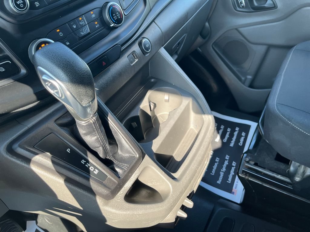Used 2022 White Ford Base image 21
