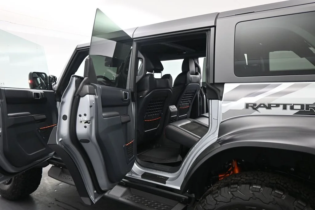 Used 2024 Silver Ford Raptor image 19