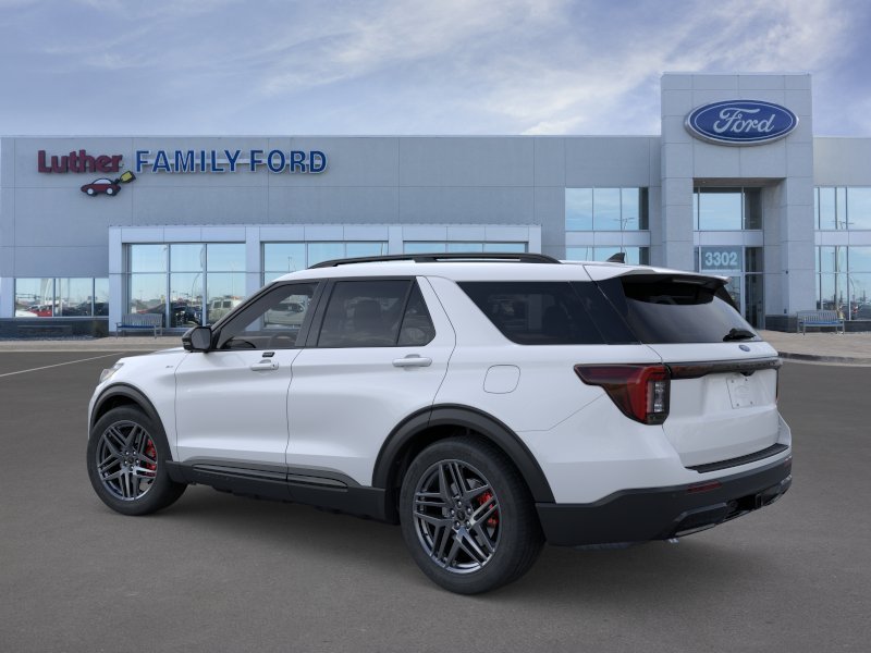 New 2026 Space White Metallic Ford ST-Line image 35