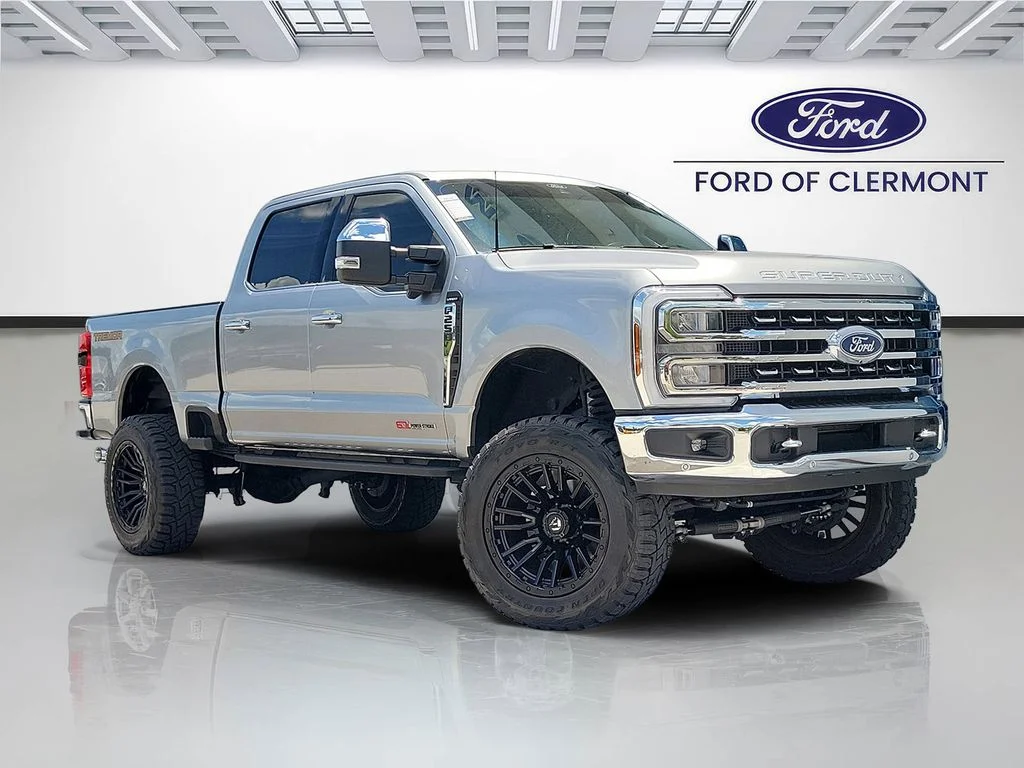 2024 Ford F-250 Lariat 4x4 Crew Cab 6-3/4' Box's photo