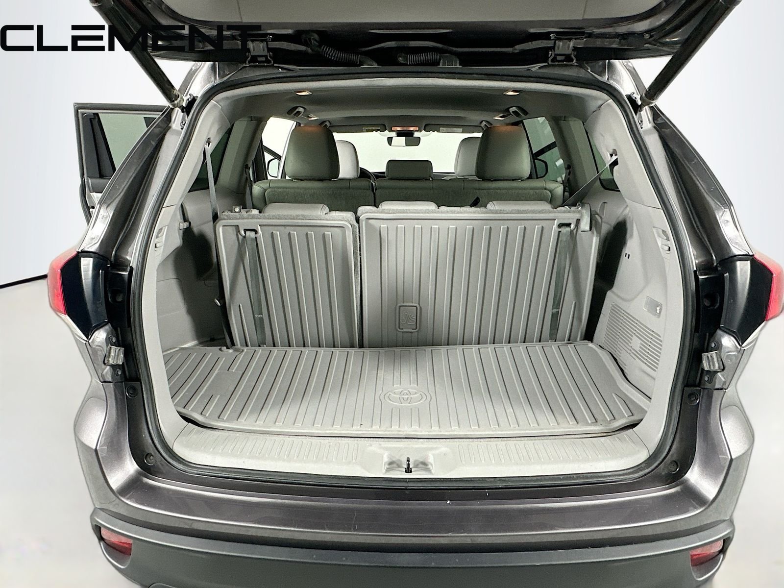 2018 Toyota Highlander XLE - Photo 11
