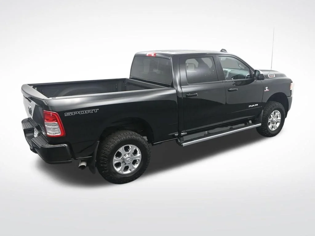 Used 2020 Diamond Black Ram Big Horn image 35