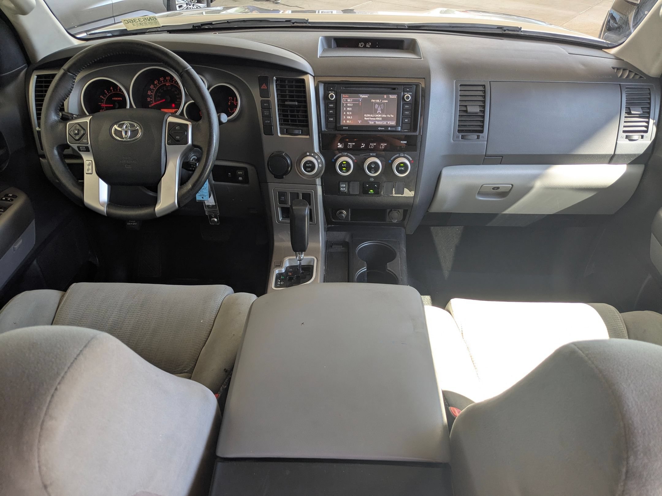 Used 2016 Silver Sky Metallic Toyota SR5 image 22