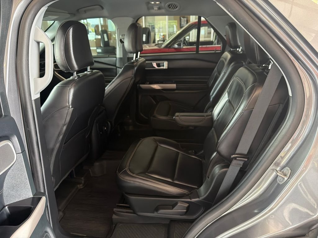 Used 2023 Gray Ford XLT image 14