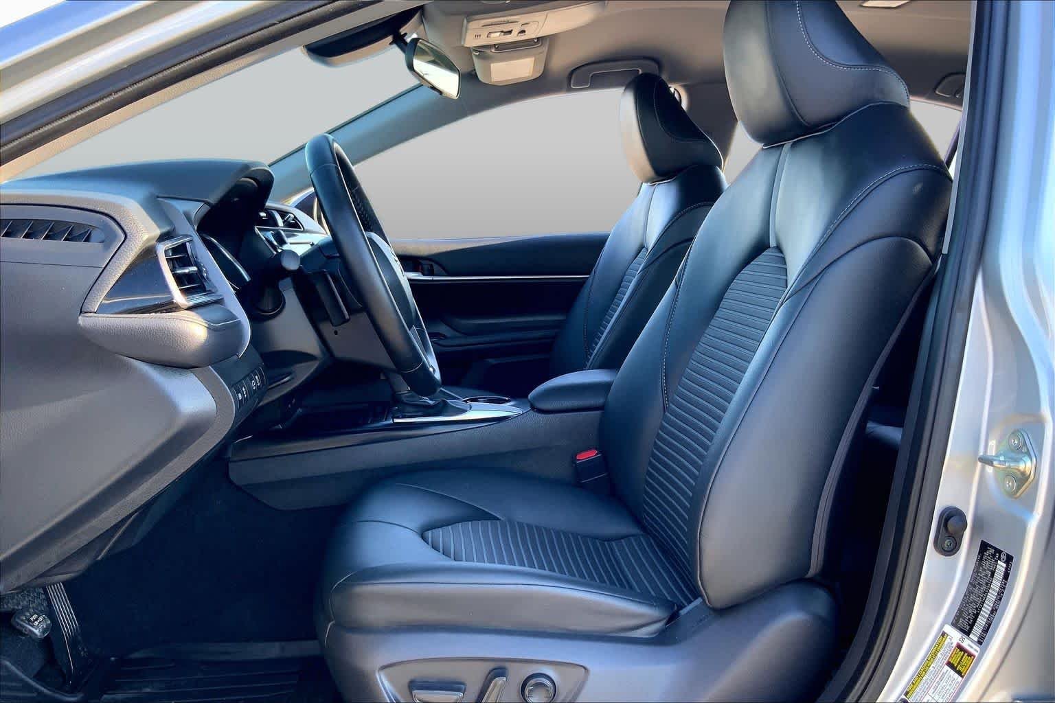 Used 2020 Celestial Silver Metallic Toyota SE image 8