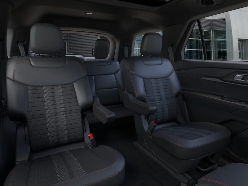 New 2026 Agate Black Metallic Ford ST-Line image 11