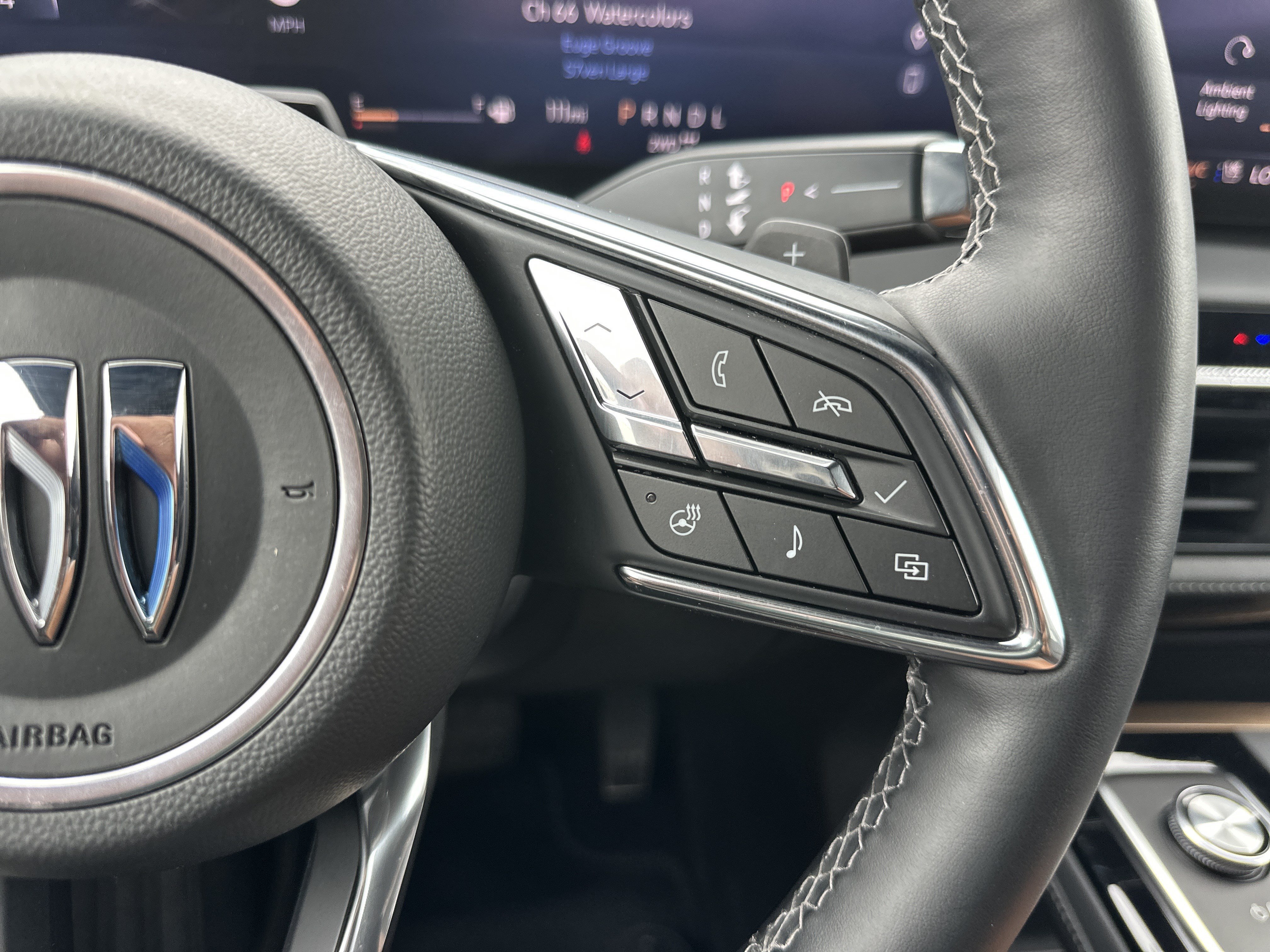 2025 Buick Enclave Avenir - Photo 27