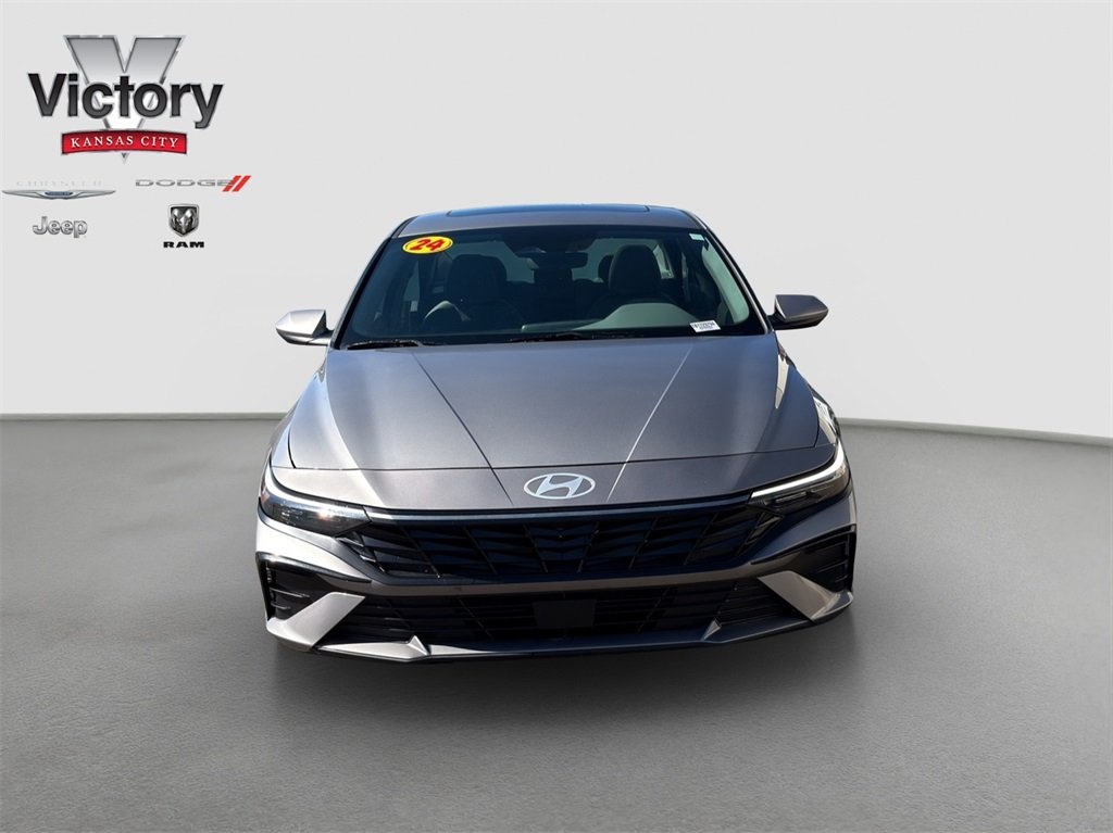 Used 2024 Hyundai Elantra SEL with VIN KMHLS4DG4RU656192 for sale in Kansas City