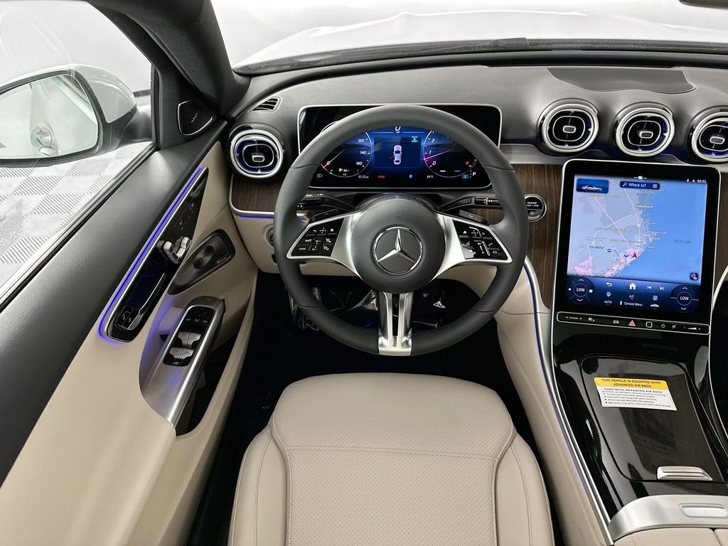 New 2026 MANUFAKTUR Moonlight White Metallic Mercedes-Benz C 300 image 24