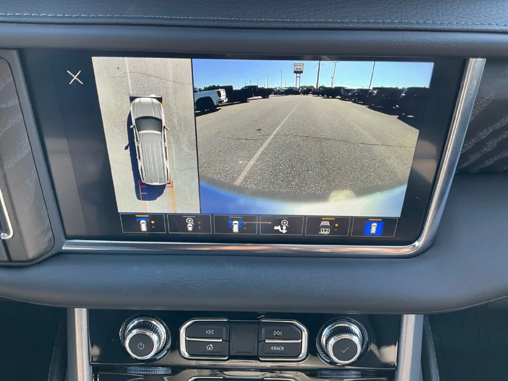 Used 2022 Onyx Black GMC Denali image 21