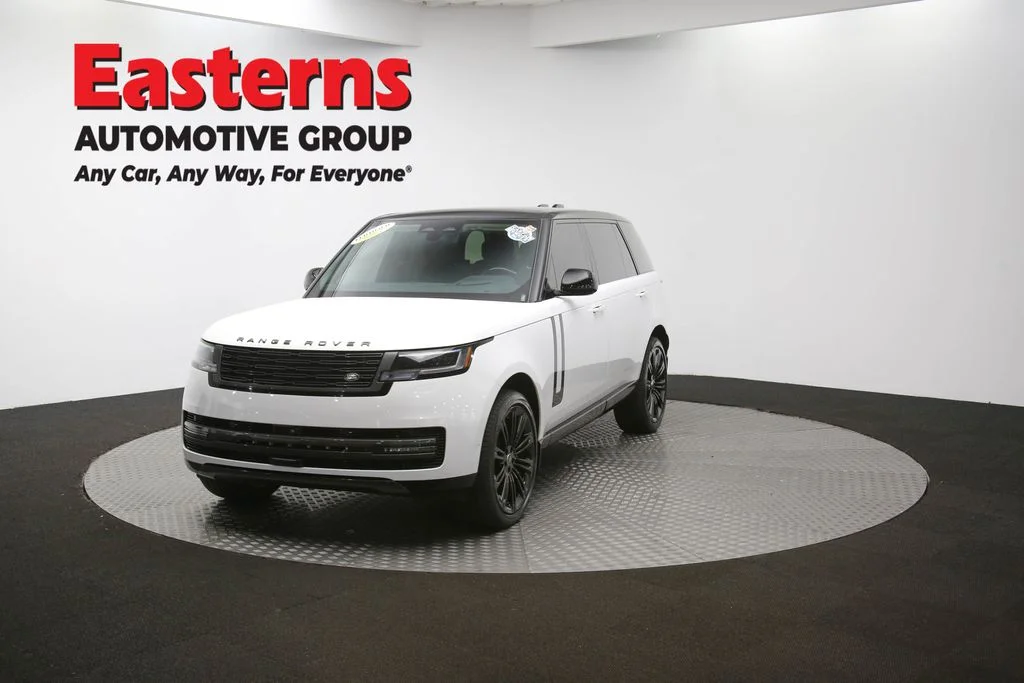 Used 2024 White Land Rover Autobiography image 57