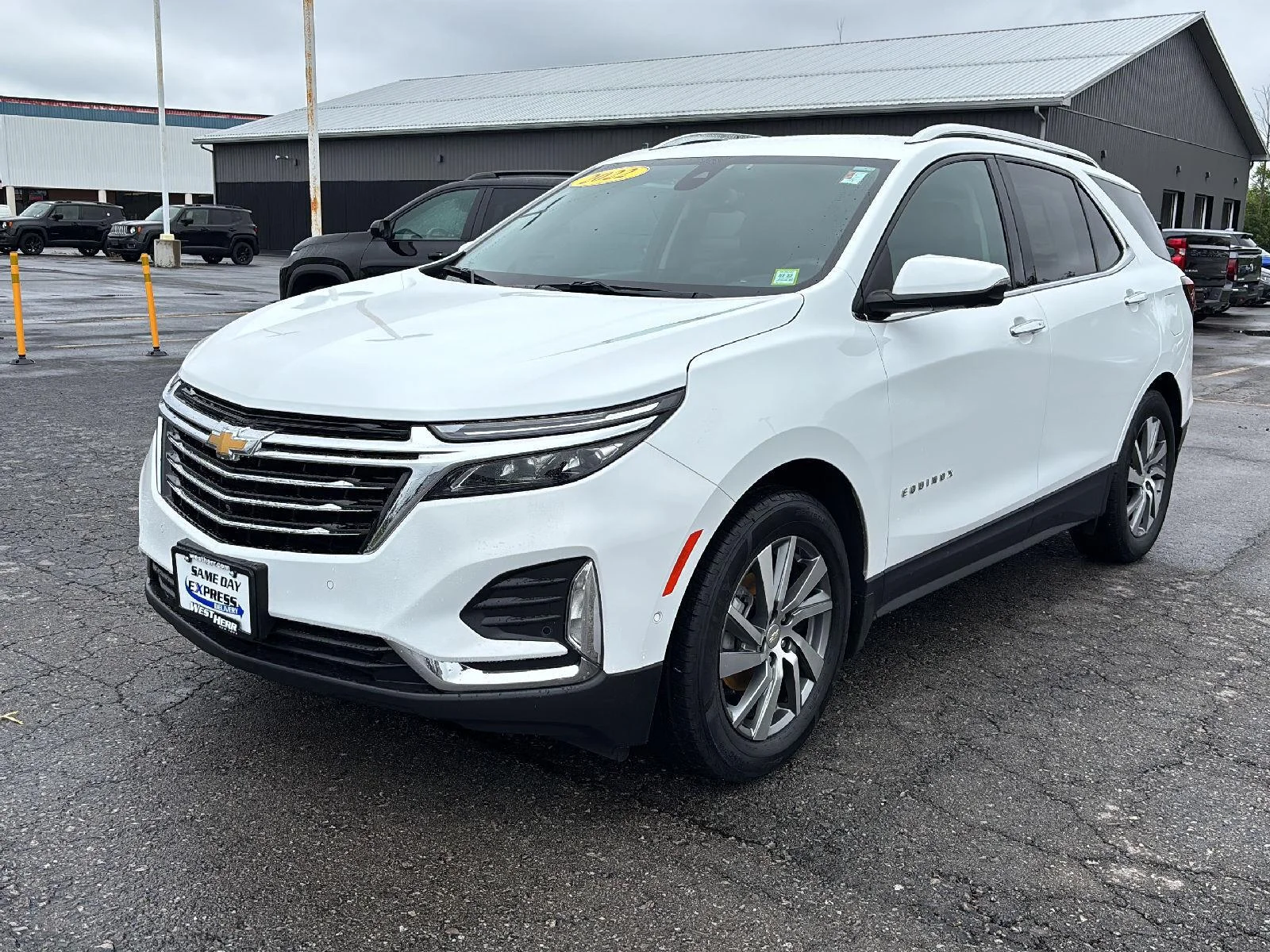 Used 2022 Summit White Chevrolet Premier image 3