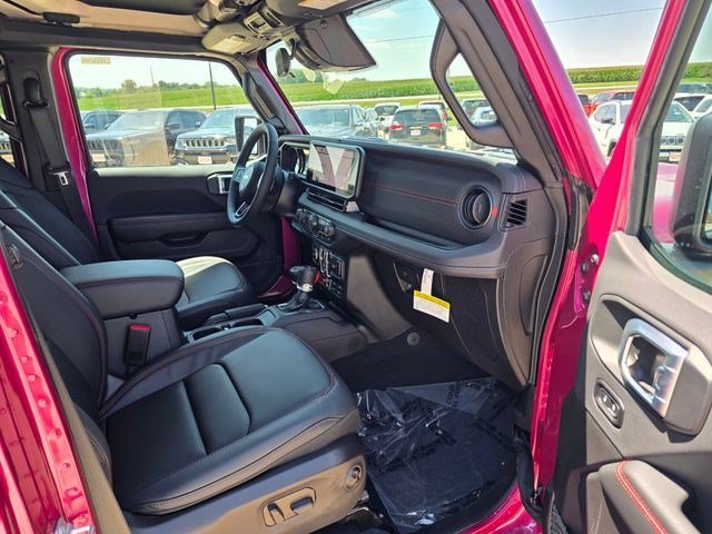 New 2026 Tuscadero Pearlcoat Jeep Rubicon image 17