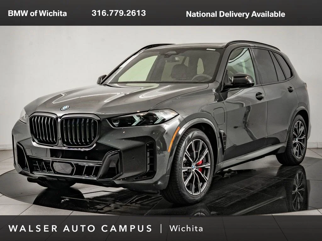 2026 BMW X5 xDrive50e's photo