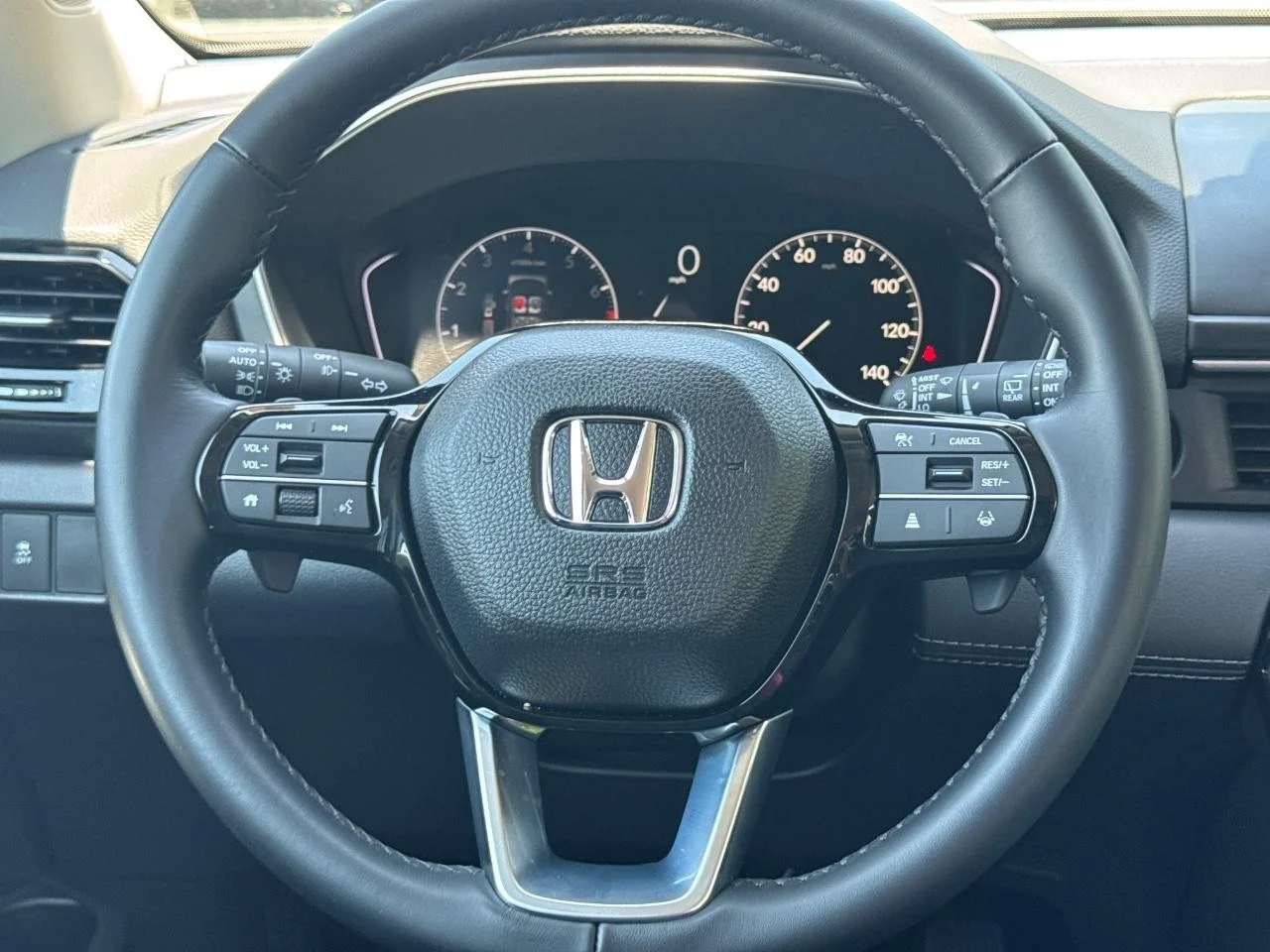 2025 Honda Pilot EX-L - Photo 14