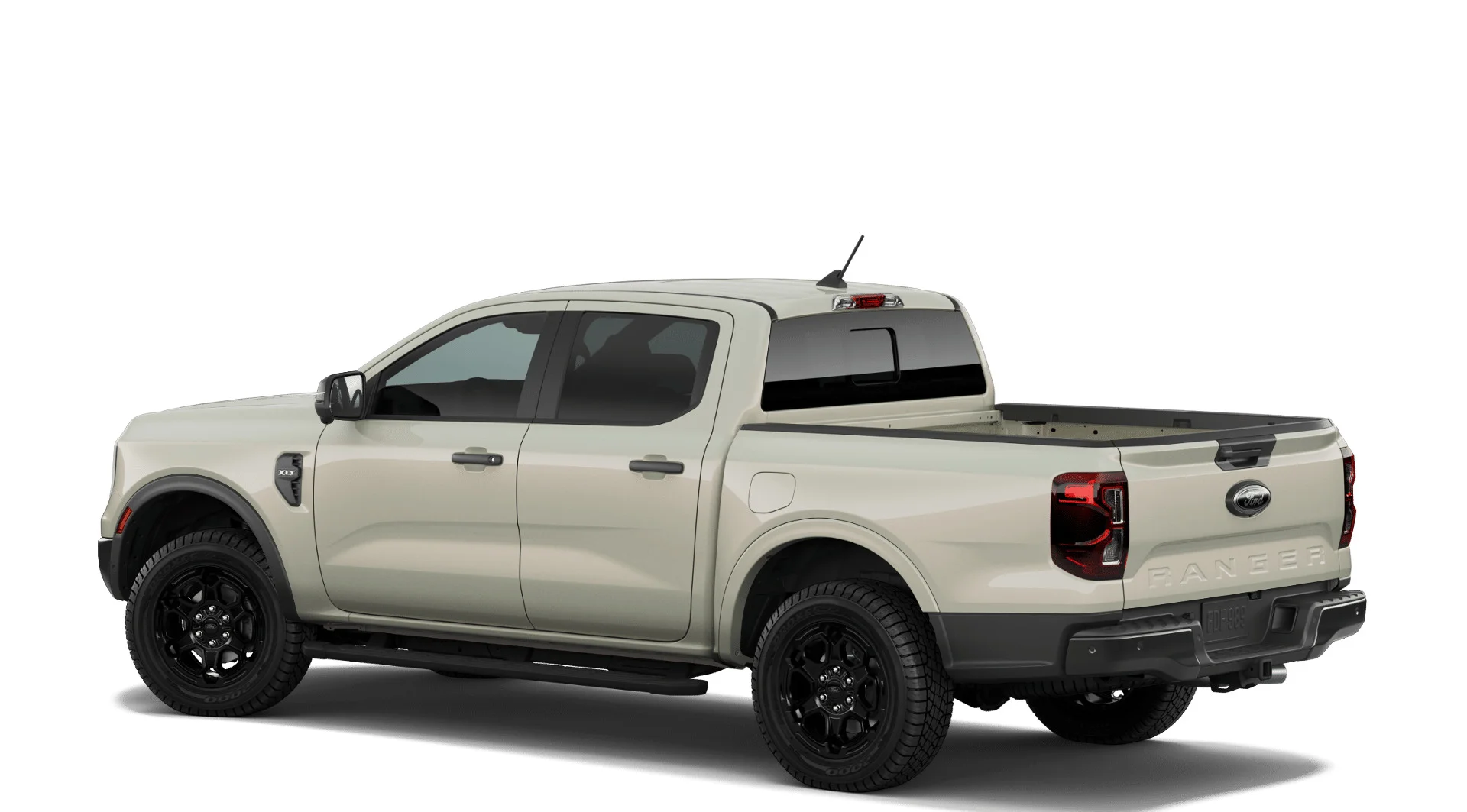 New 2026 desert sand Ford XLT image 2