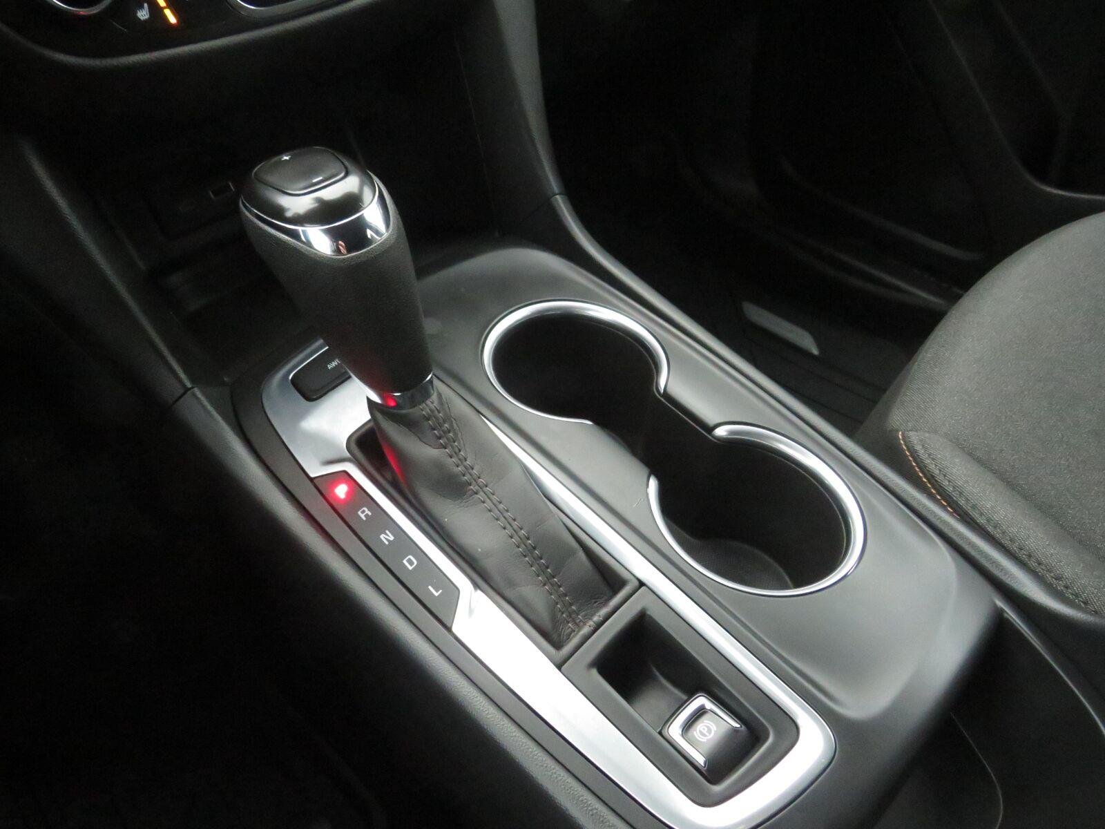 Used 2020 Mosaic Black Metallic Chevrolet LT image 27