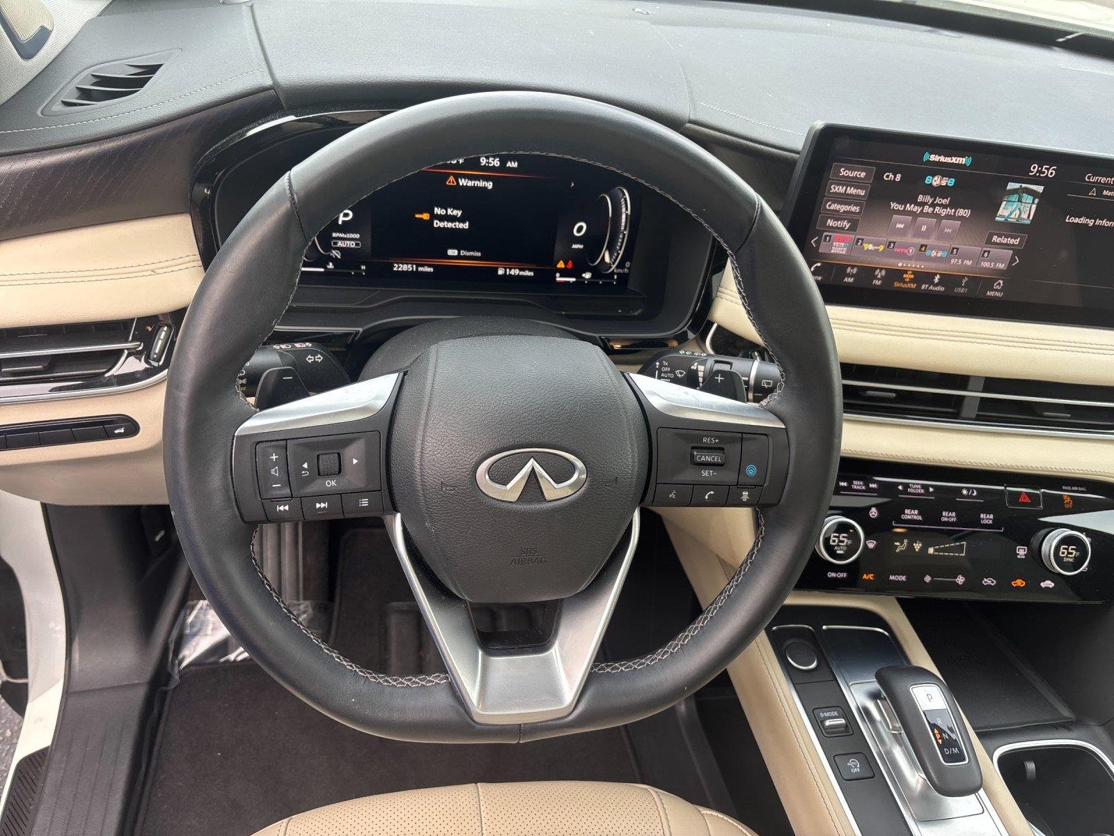 Used 2023 Majestic White INFINITI SENSORY image 18
