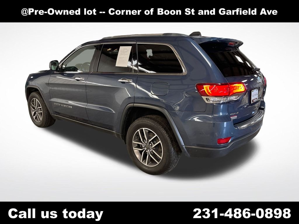 Used 2021 Blue Jeep Limited image 3