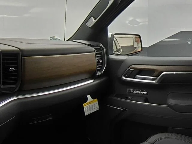 2026 Chevrolet Silverado 1500 High Country - Photo 40