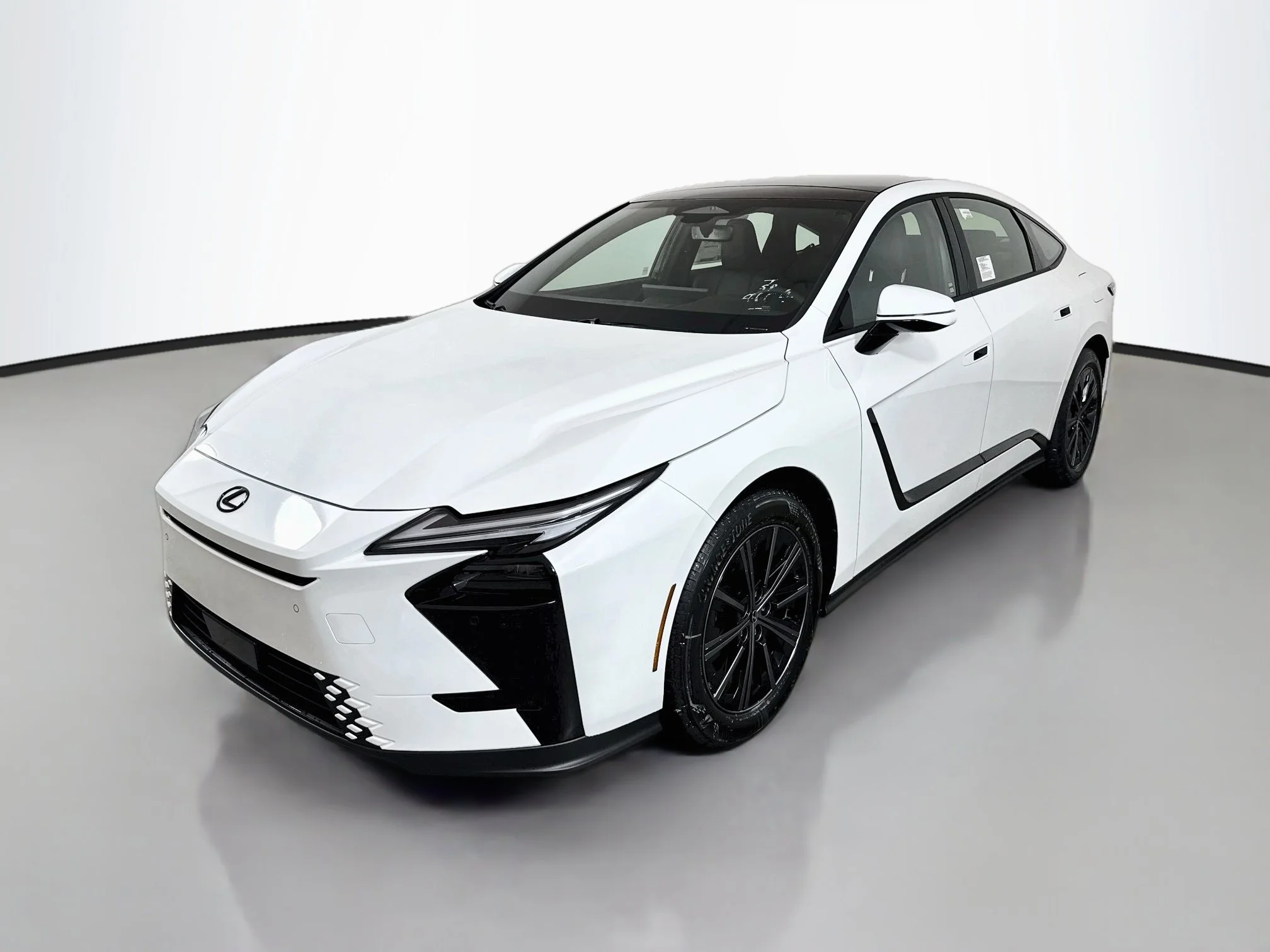 New 2026 Ultra White Lexus ES 350h PREMIUM image 3