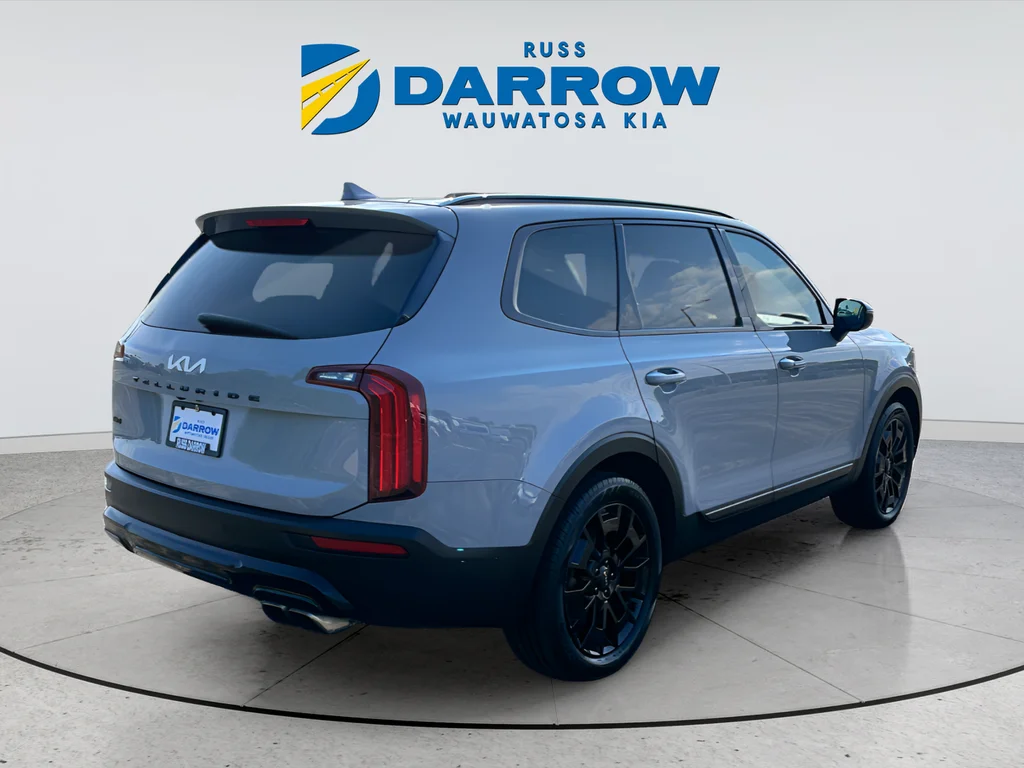 Used 2022 Gray Kia SX image 5