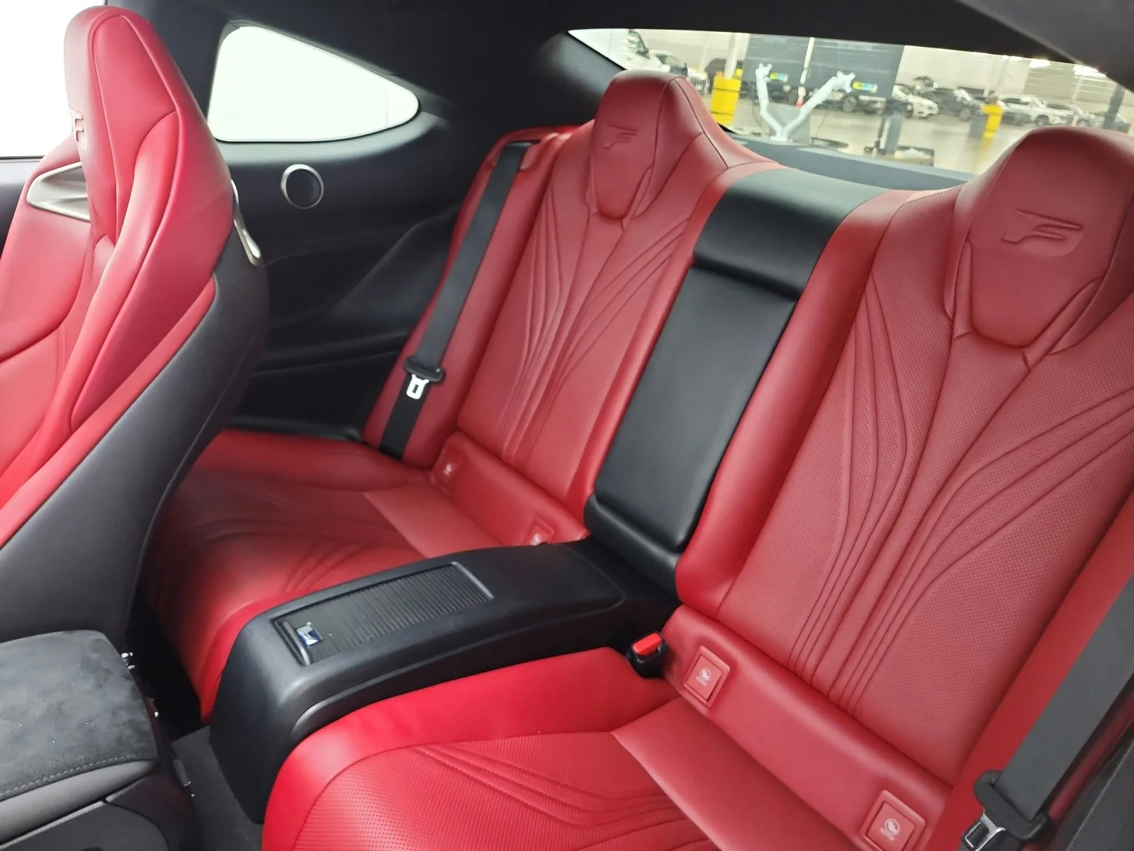Used 2015 Ultra White Lexus  image 13