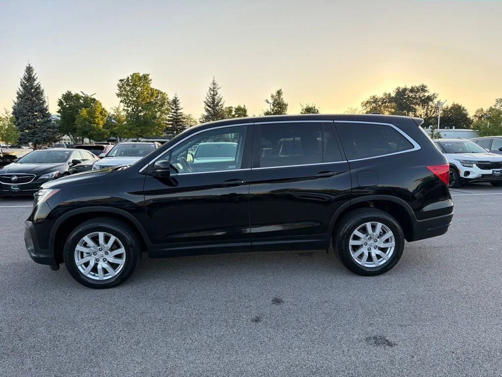 Used 2019  Honda LX image 5